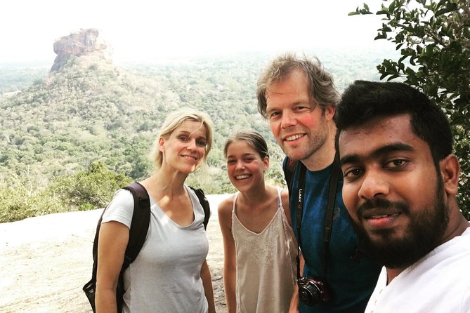 Sri Lanka private tour package 9 night 10 Day with driver+vehicle+accommodations - Day 5 Kandy city time: the hill-capital feel