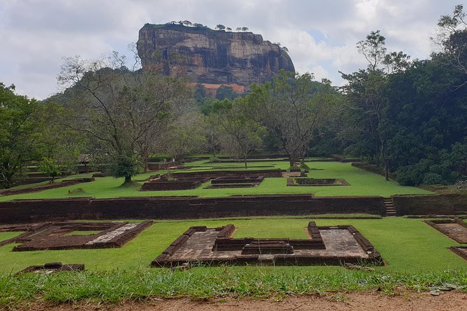 Sri Lanka tours 12-Day wildlife Tour with driver,Car or Van and accommodations - From Negombo arrival to beachy goodbye: how the whole trip flows