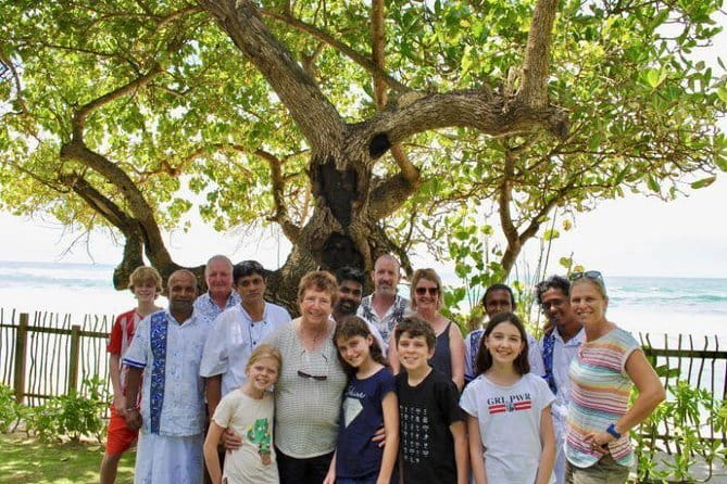 Sri Lanka V.I.P. private Tour package 4.N - 5 days oll including - Dambulla Cave Temple: the stop that rewards quiet attention