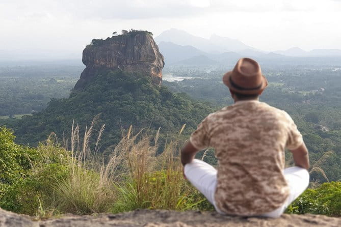 Tailor-made Multi-day Private Tour Packages in Sri Lanka - Day 5: Nanu-Oya to Ella Train, Little Adam’s Peak, Nine Arches Bridge
