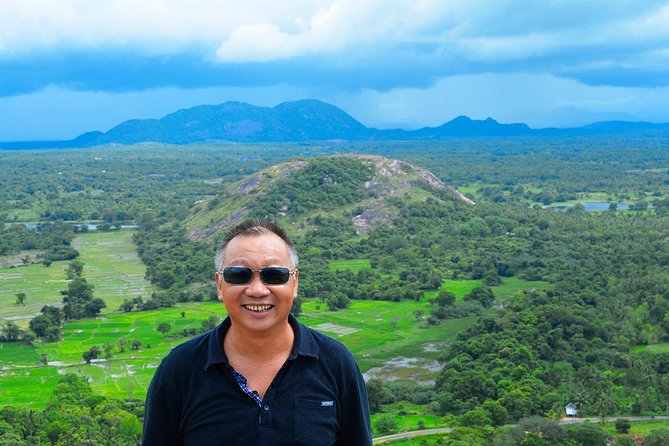 Three Ancient Kingdoms Tour | from Colombo - Stop 4: Another Yapahuwa citadel look and the Tooth Relic power shifts